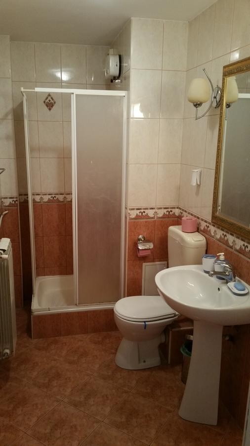 3 Rooms Panoramic Бухарест Экстерьер фото