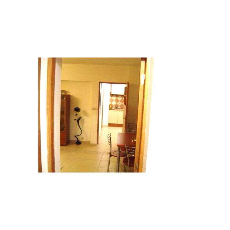 3 Rooms Panoramic Бухарест Экстерьер фото