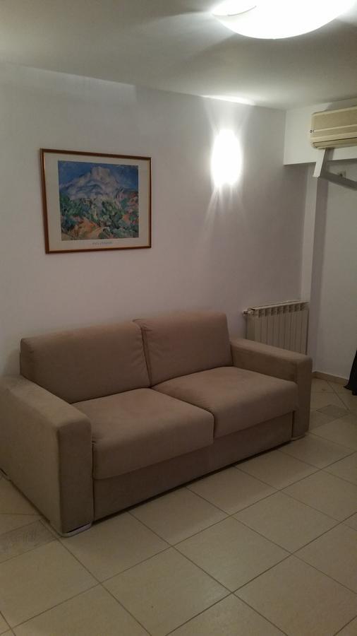 3 Rooms Panoramic Бухарест Экстерьер фото