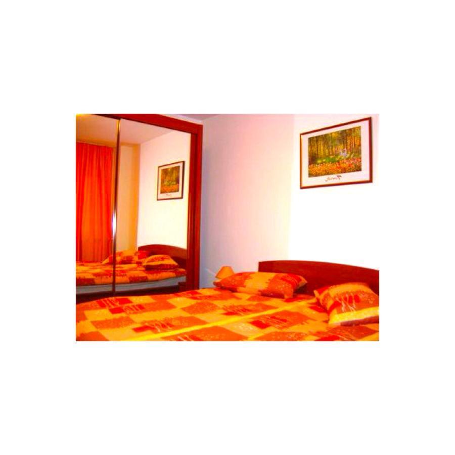 3 Rooms Panoramic Бухарест Экстерьер фото